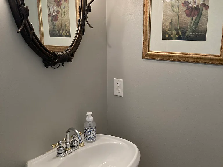 11 Marlborough Rd #A — Photo 24