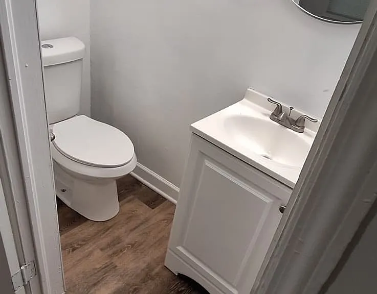 108 Welch St #A — Photo 8