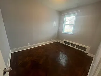 Rented by Metropolis International Realty Inc.