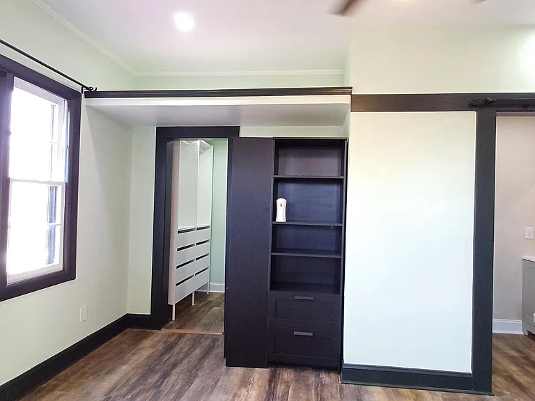 9014 Sudley Rd — Photo 16