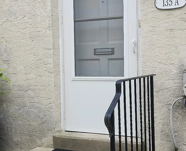 135A Lorraine Ave #A — Photo 6