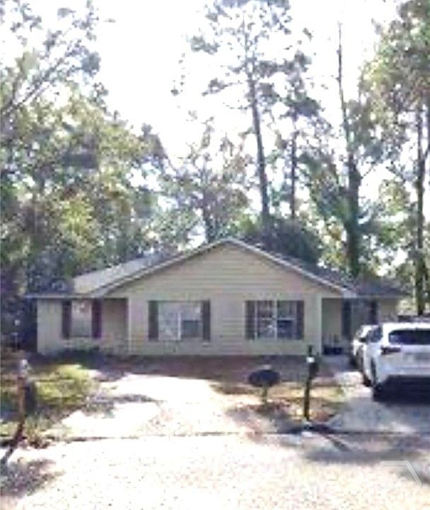 1st image of 116 Wisteria Ct