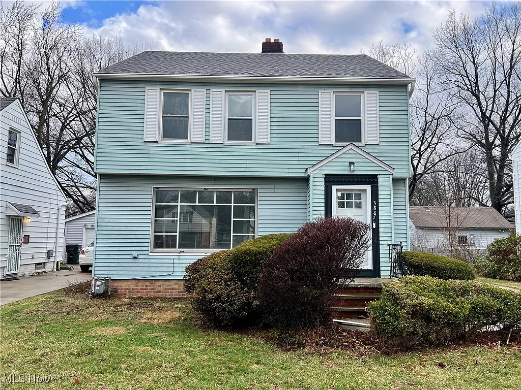 3887 Wallingford Rd photo 1