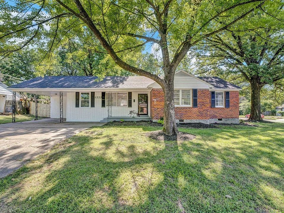 1st image of 1222 Dogwood Dr