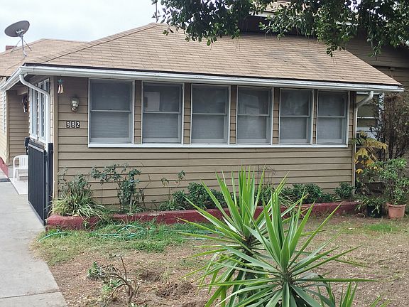 2nd image of 982 E Orange Grove Blvd