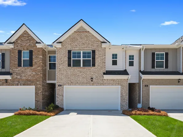 1309 Aura Ln, Lawrenceville, GA 30045