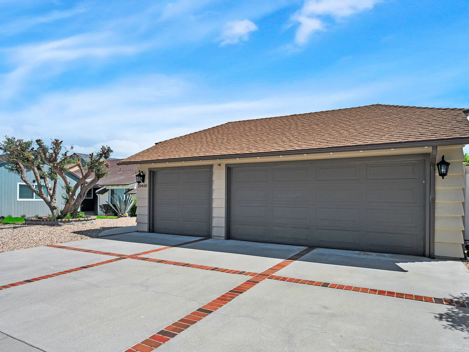 4 bed, 2174 sqft, $5,995 — Photo 1