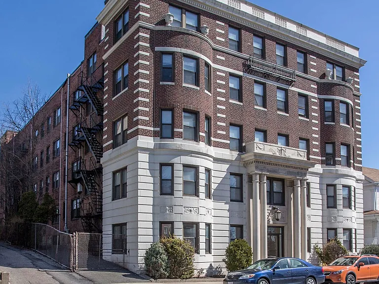 123 Highland Ave #31 — Photo 10