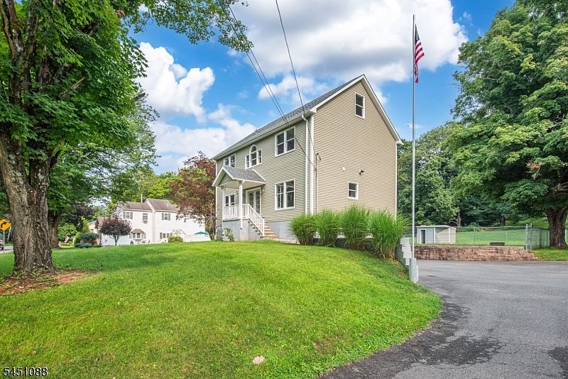 1st image of 157 Halsey Rd