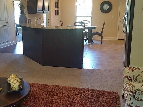 5th image of 132 Bermuda Lakes Dr