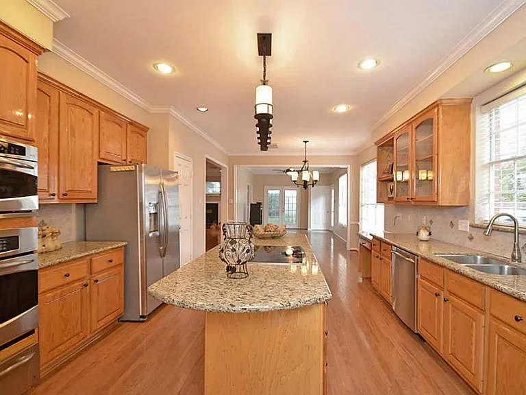 4407 April Meadow Way — Photo 12