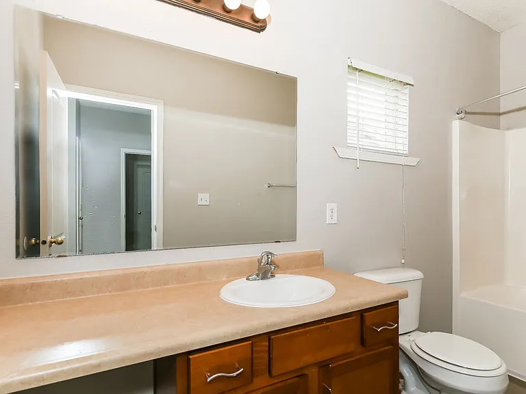 5810 Long Lake Ln — Photo 15