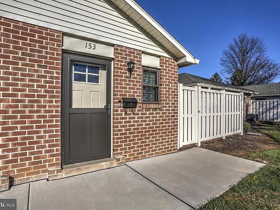 2nd image of 153 Valleybrook Dr