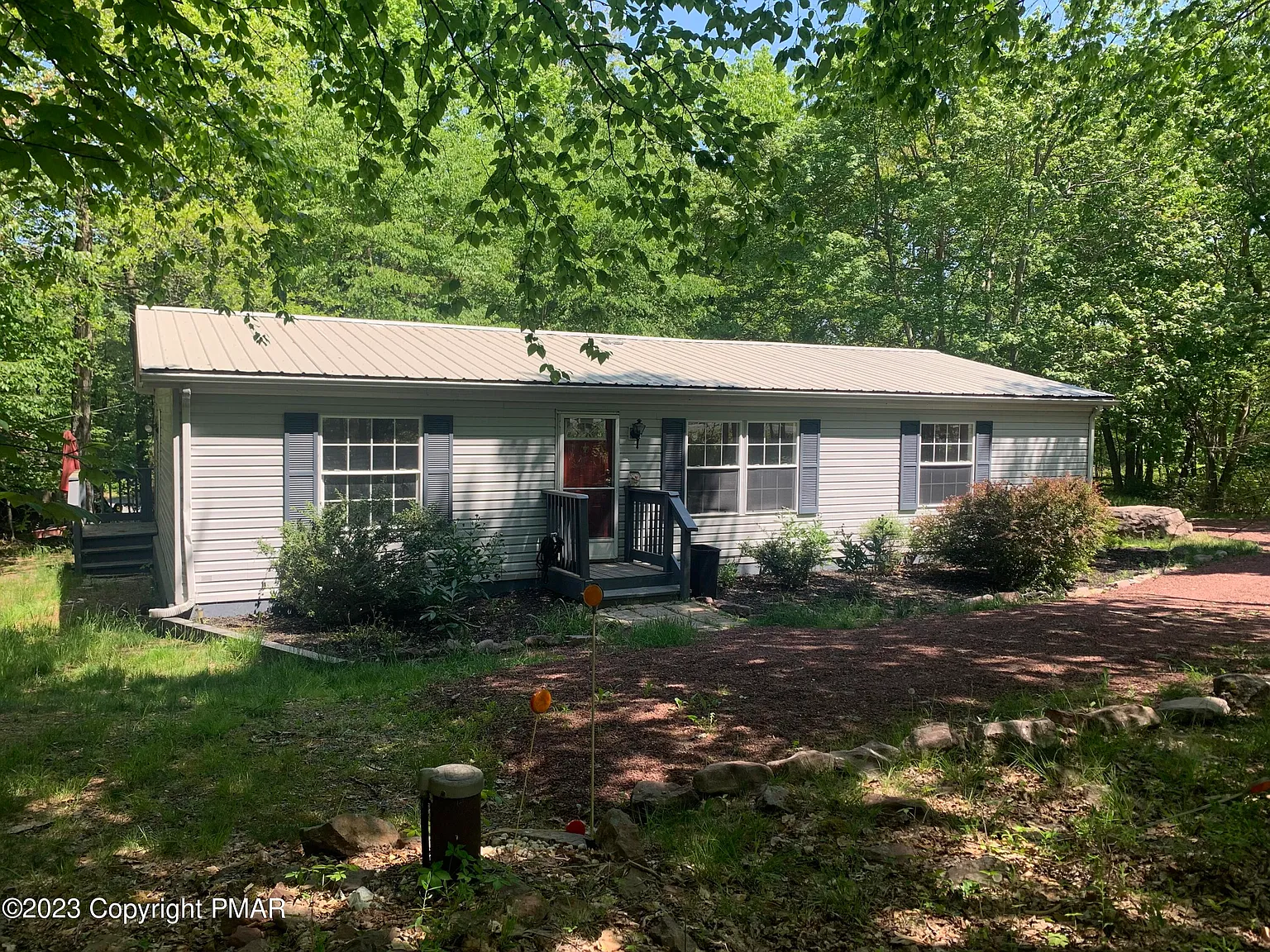463 Stony Mountain Rd photo 1