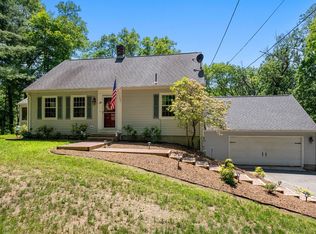 14 Circle Dr, Monson, MA 01057