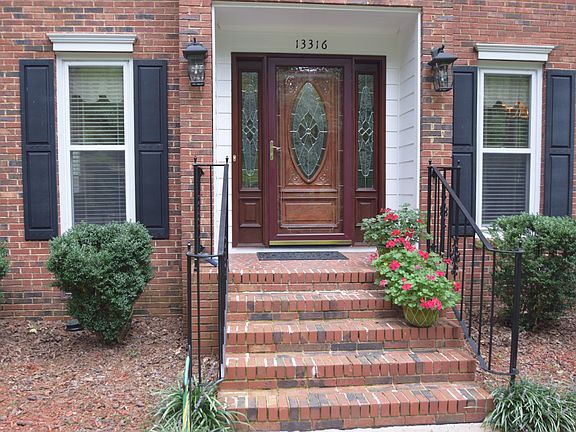 Custom entry with storm door