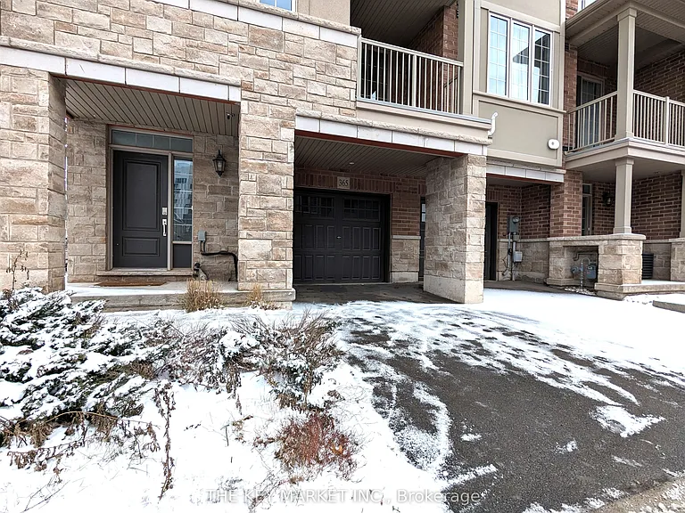 365 Belcourt Cmn — Photo 4