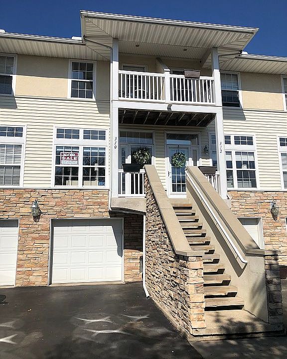 1st image of 310 Beachwalk Trl
