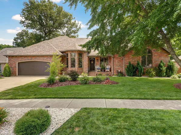 1624 S Raford Drive, Springfield, MO 65809