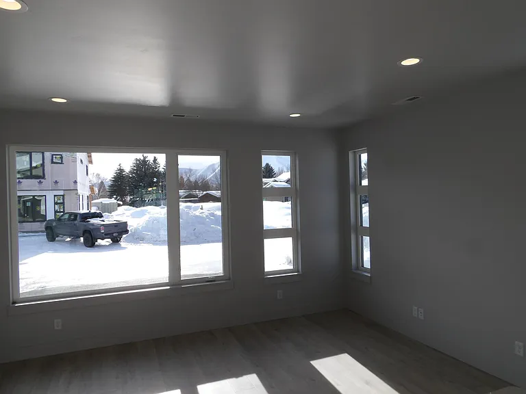 1350 Woodside Blvd #A — Photo 8