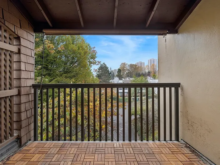 9857 Manchester Dr #407 — Photo 13