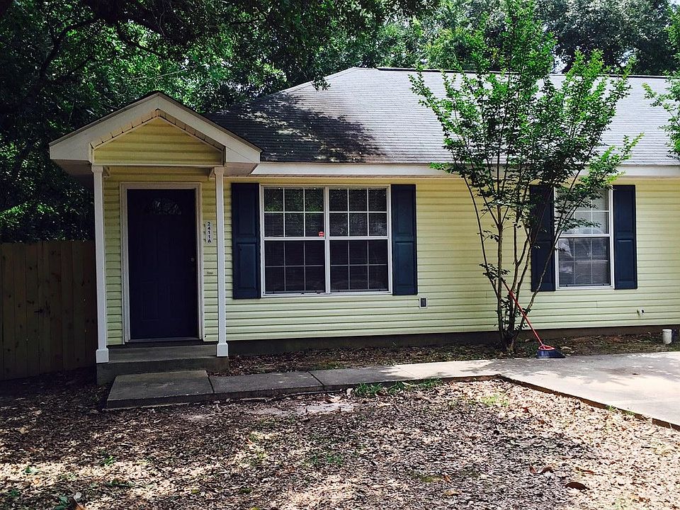 1st image of 2411A Gulf Ave #A