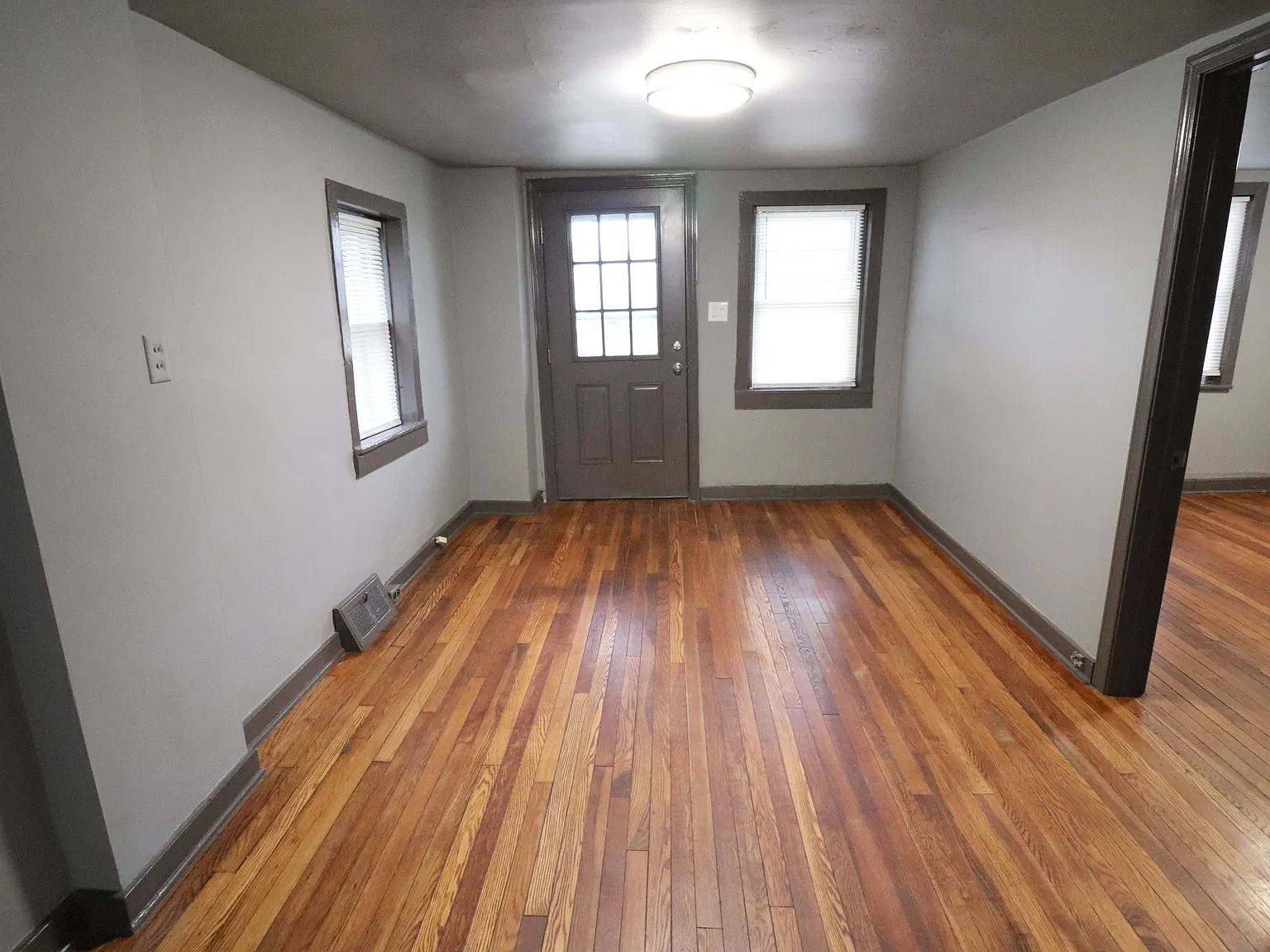 2 bed, $1,195 — Photo 4