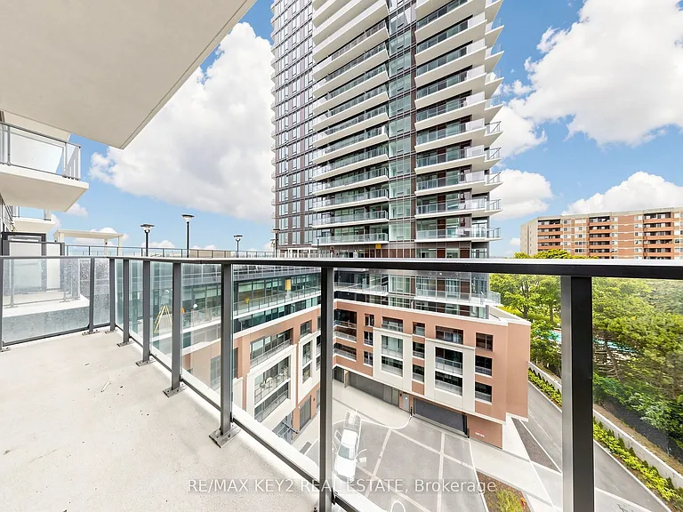 4010 Eglinton Ave W #710 — Photo 30