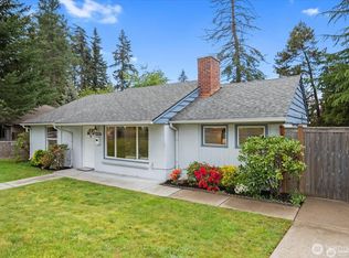 18031 9th Ave NE, Shoreline, WA