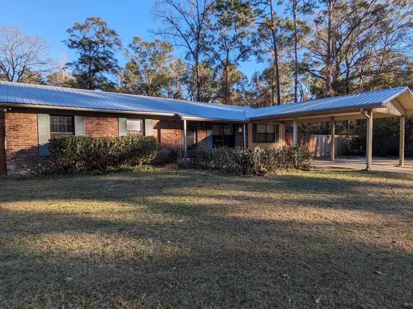 77 Finner Dr, Crawfordville, FL 32327