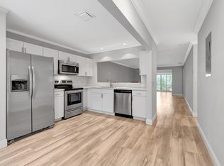 6854 Moonlit Dr, Delray Beach, FL 33446
