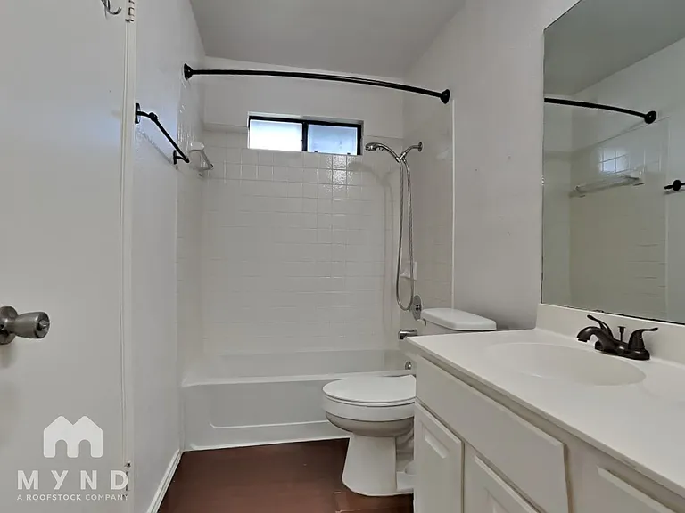 8709 Verona Trl — Photo 22