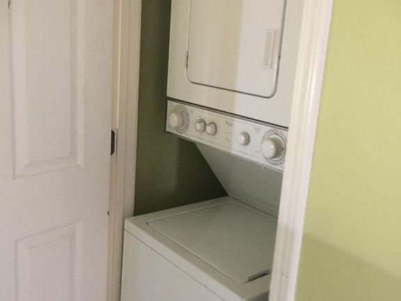 4th image of 317 N Ocean Blvd #B