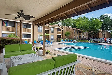 Forestlake Apartments — Photo 36