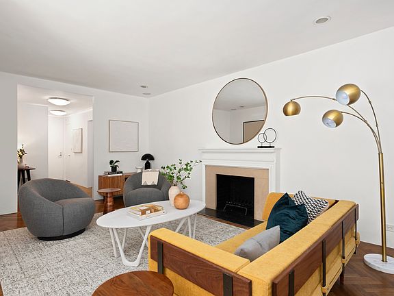 5th image of 17 W 54th St #5F