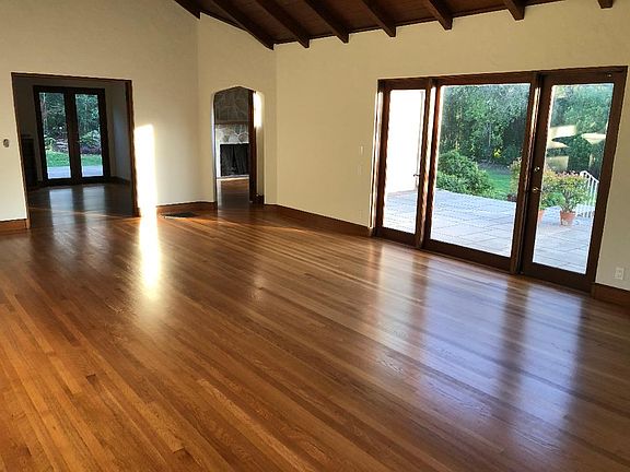 Living Room > Patio > Hills