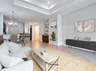 7409 Moorgate Point Way, Naples, FL 34113