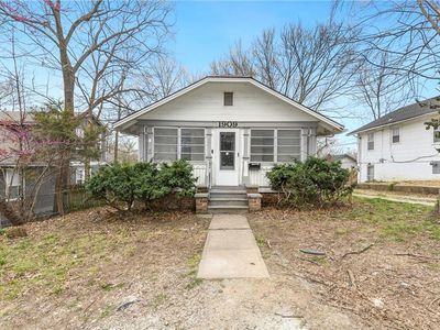 1909 E 84th St, Kansas City, MO, 64132
