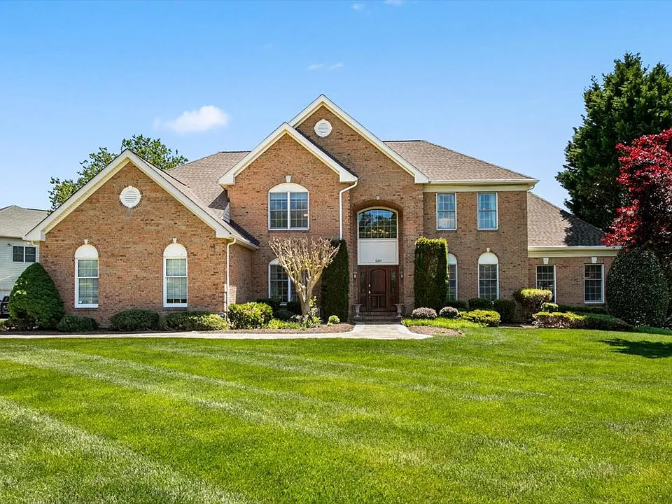 10243 Brittenford Dr