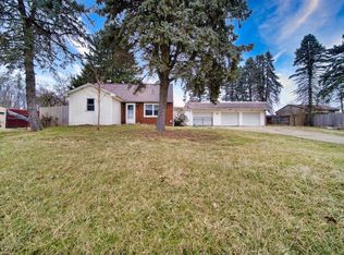 11148 Akron Rd, Marshallville, OH 44645