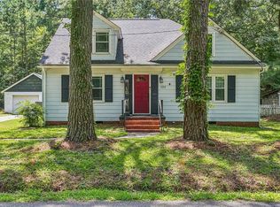 122 Claxton Creek Rd, Seaford, VA 23696