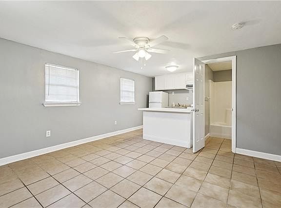 5th image of 2339 1/2 Prentiss Ave