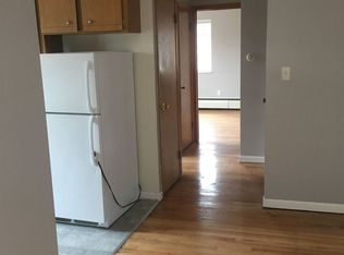 4865 Cadieux Rd, Detroit, MI 48224