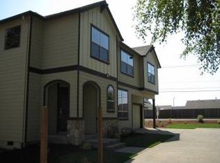 1162 SE Larch Ln, Gresham, OR 97080