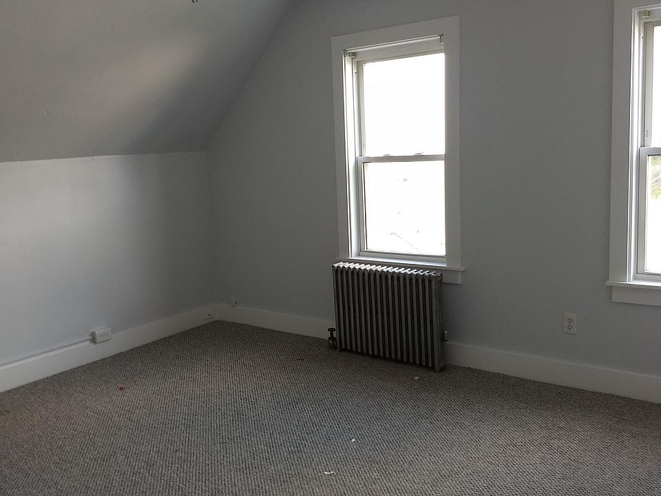 2nd image of 23 Dias Rd #1