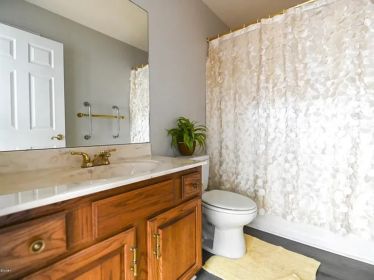 3904 Vantage Pl — Photo 17
