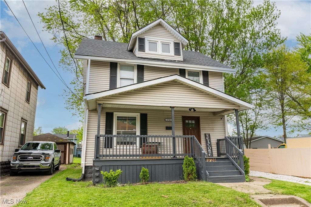 Real estate listing image