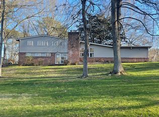 10 Hillcrest Cir, Paris, TN 38242