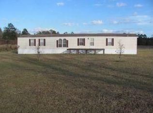 2385 Beards Creek Church Rd, Glennville, GA 30427