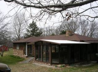 360 Rohlers Church Rd, Dover, PA 17315